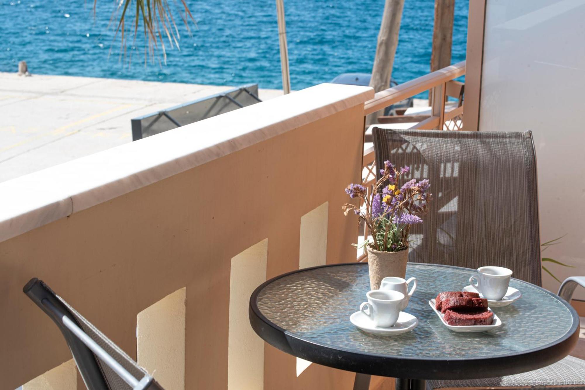 Ostrella Hotel - Luxury Rooms Mýtikas 外观 照片